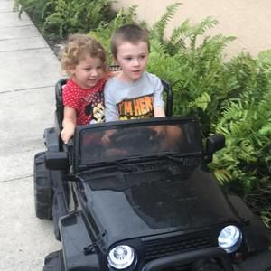 Meet your Posher, Daniel